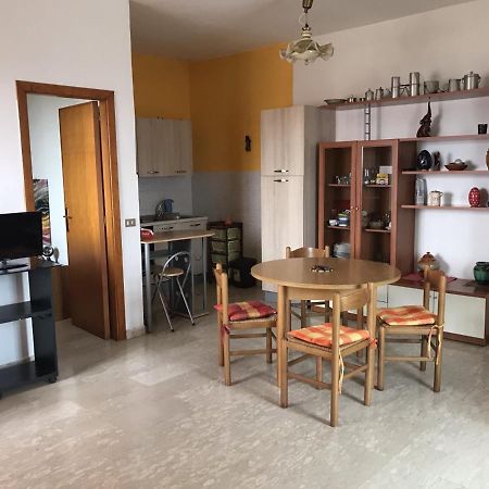 90Ss Apartament Apartment Reggio di Calabria Ngoại thất bức ảnh