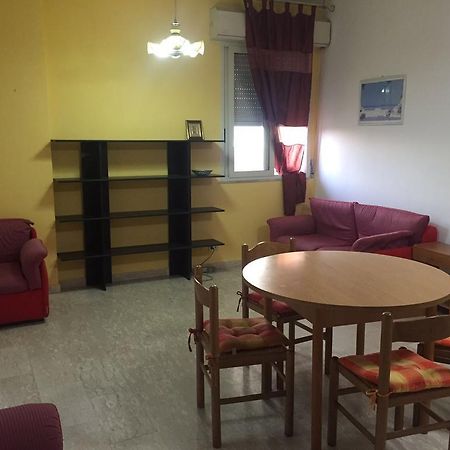 90Ss Apartament Apartment Reggio di Calabria Ngoại thất bức ảnh